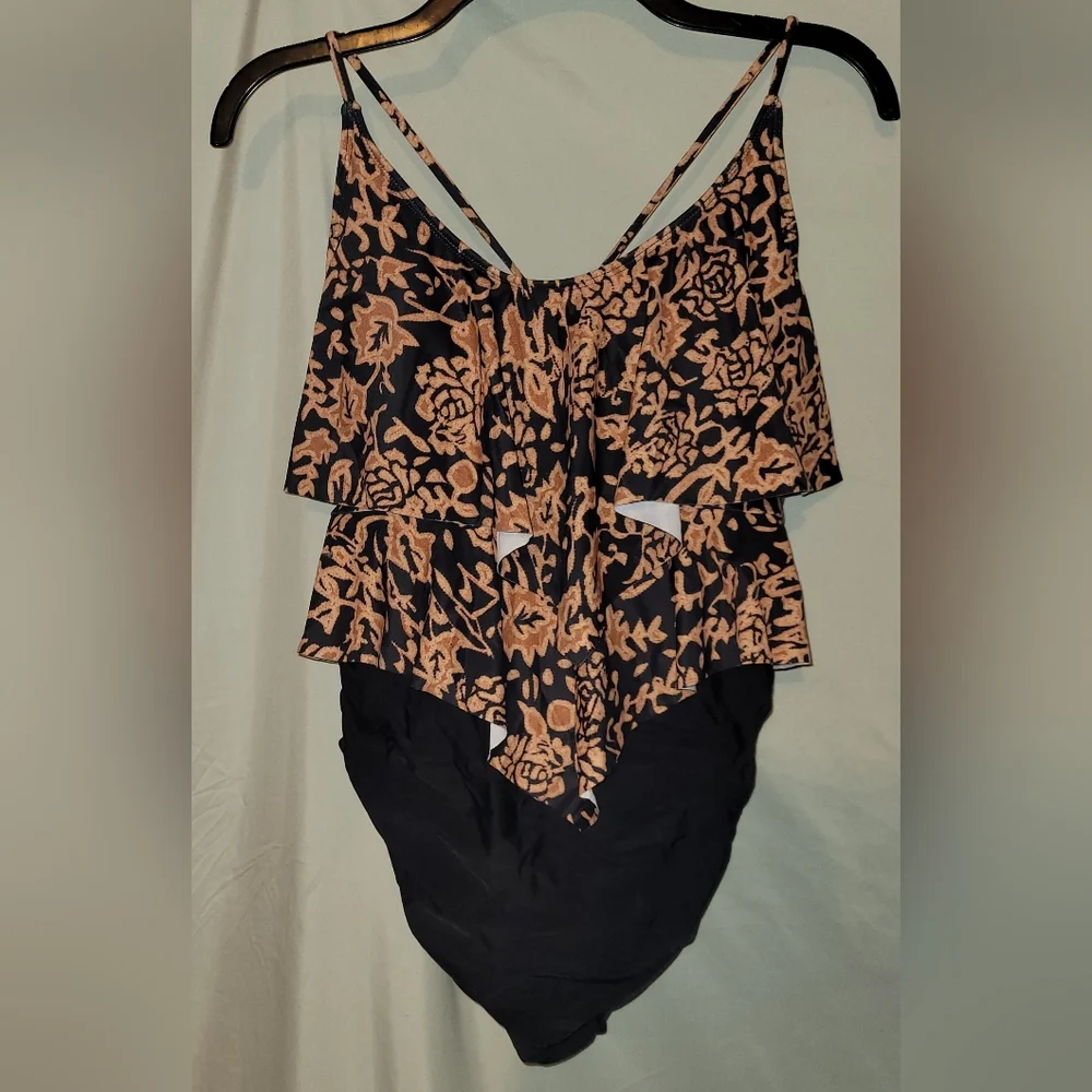 Black and Tan Floral Rose Ruffle Layered Women's One-piece Swimsuit, XXL, NWOT - Picture 3 of 12